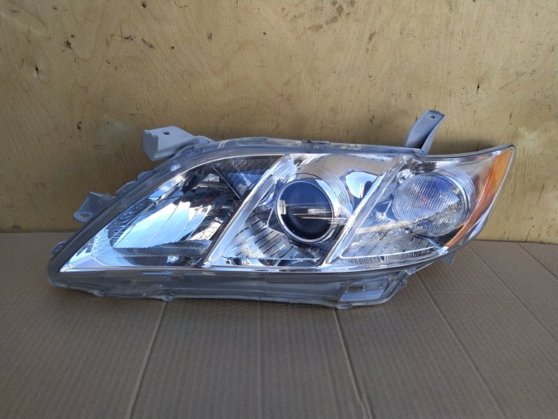Фара Toyota Camry ACV40 2AZFE 2006 передняя левая (б/у)