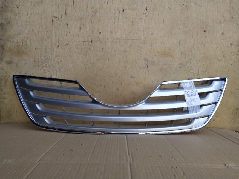 Решетка радиатора Toyota Camry ACV40 2AZFE 2006 (б/у)