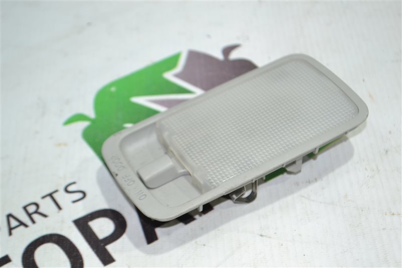 Плафон Toyota Corolla NZE124 1NZ 2005 (б/у)