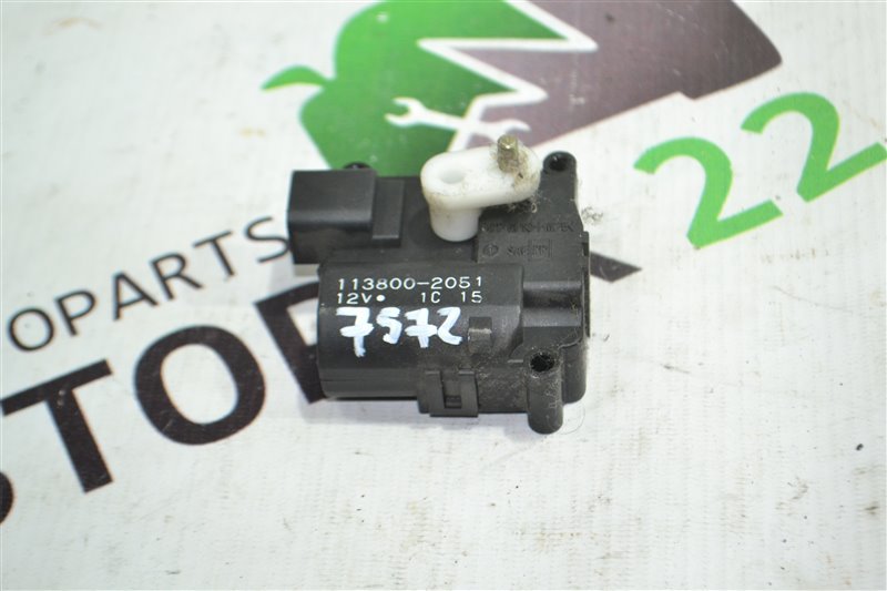 Сервопривод заслонок печки Toyota Allex NZE121 1NZ-FE 2001 (б/у)