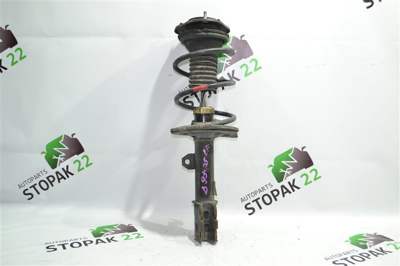 Стойка Toyota Fielder NZE121 2003 передняя правая (б/у)
