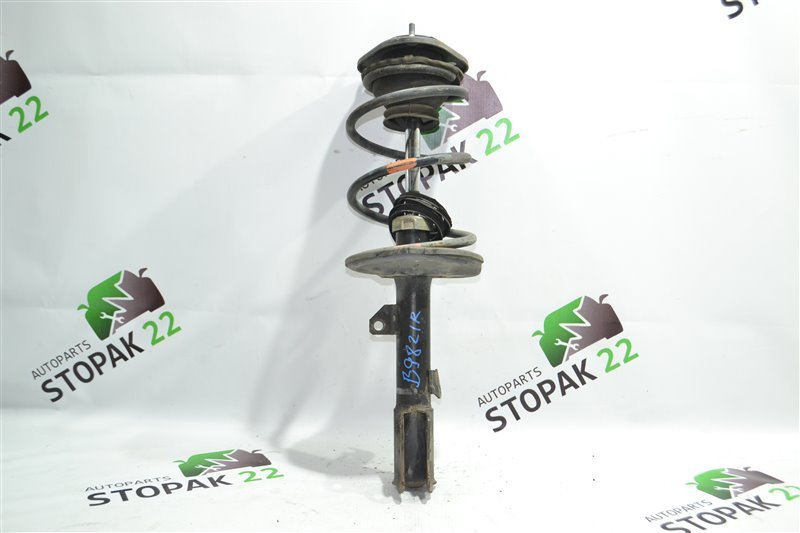 Стойка Toyota Fielder NZE121 1NZ 2002 передняя правая (б/у)