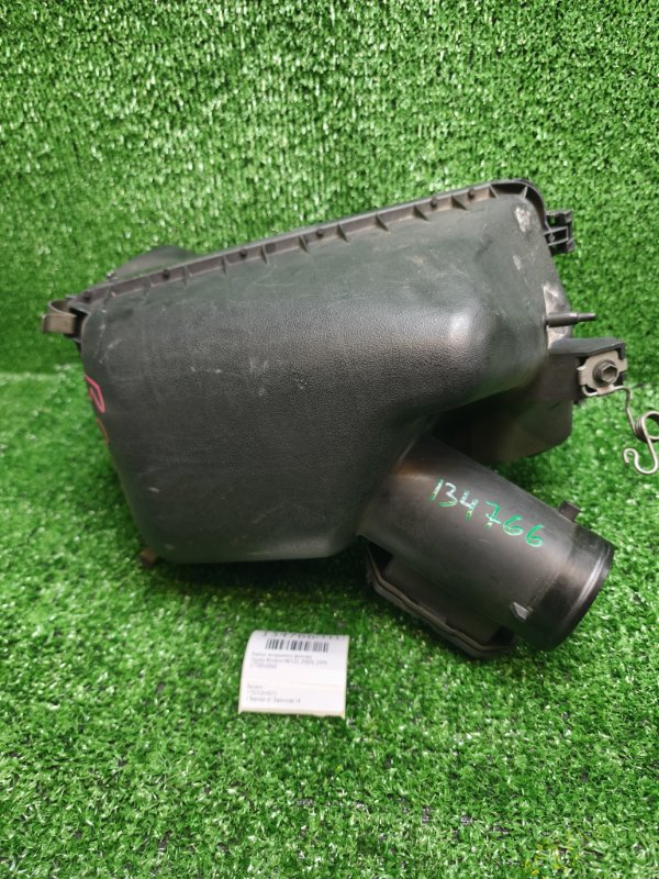 Корпус воздушного фильтра Toyota Windom MCV21 2MZFE 1999 (б/у)