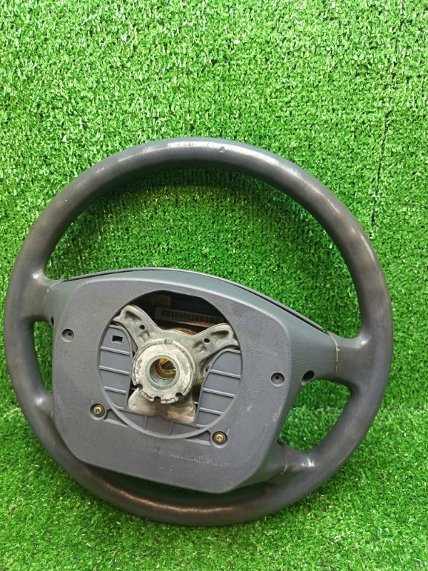 Руль Toyota Ipsum SXM10 3SFE 1999 (б/у) Руль Toyota Ipsum SXM10 3SFE 1999 (б/у)