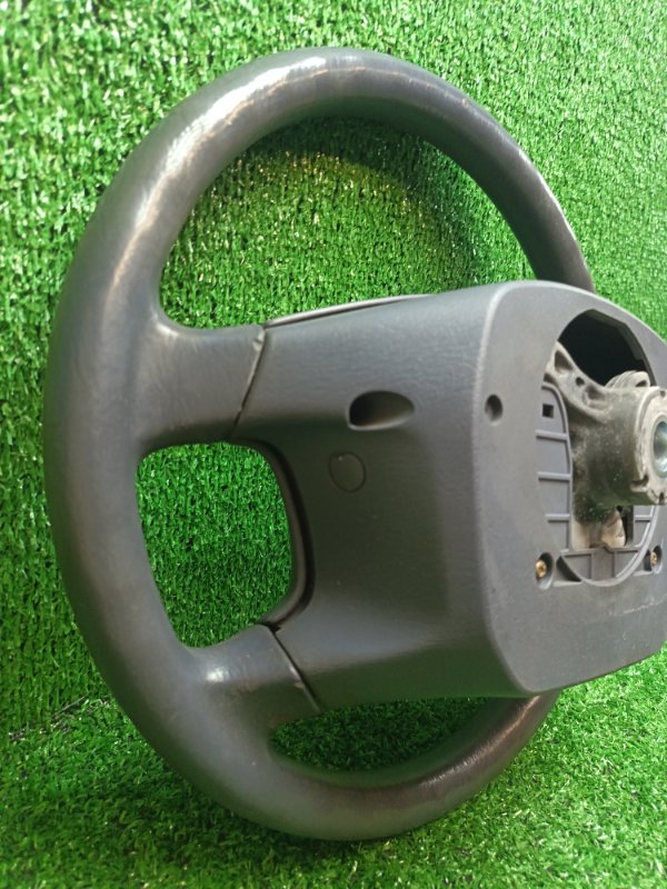 Руль Toyota Ipsum SXM10 3SFE 1999 (б/у) Руль Toyota Ipsum SXM10 3SFE 1999 (б/у)