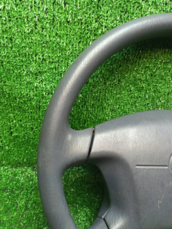 Руль Toyota Ipsum SXM10 3SFE 2000 (б/у) Руль Toyota Ipsum SXM10 3SFE 2000 (б/у)