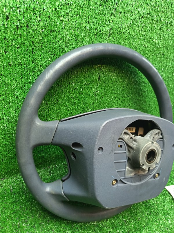 Руль Toyota Ipsum SXM10 3SFE 2000 (б/у) Руль Toyota Ipsum SXM10 3SFE 2000 (б/у)