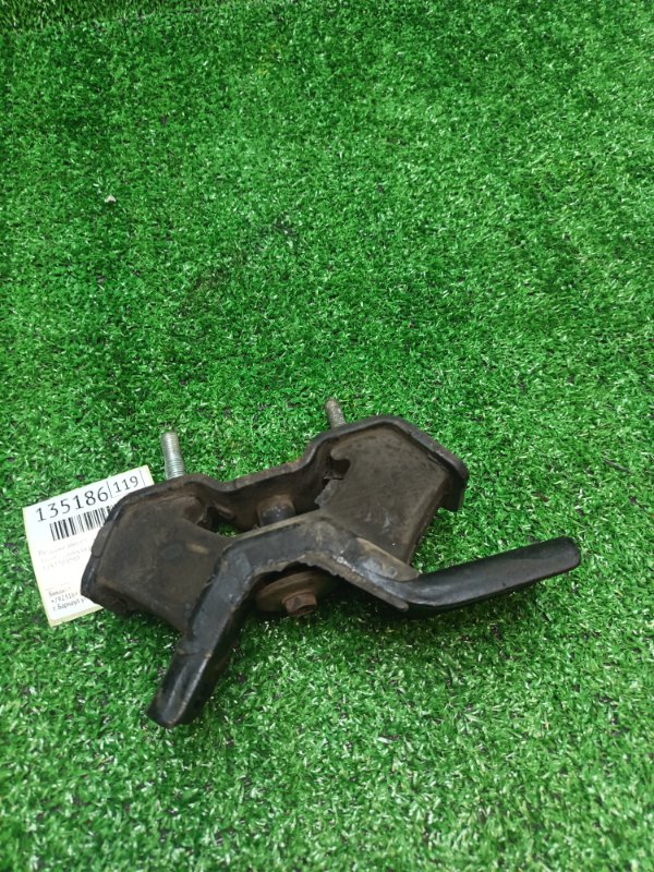 Подушка двигателя Toyota Camry Gracia SXV20 5SFE 2000 левая (б/у) Подушка двигателя Toyota Camry Gracia SXV20 5SFE 2000 левая (б/у)