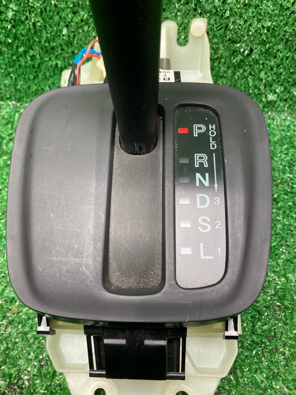 Рычаг переключения АКПП Mazda Familia S-Wagon BJ5W ZLDE 1998 (б/у) Рычаг переключения АКПП Mazda Familia S-Wagon BJ5W ZLDE 1998 (б/у)