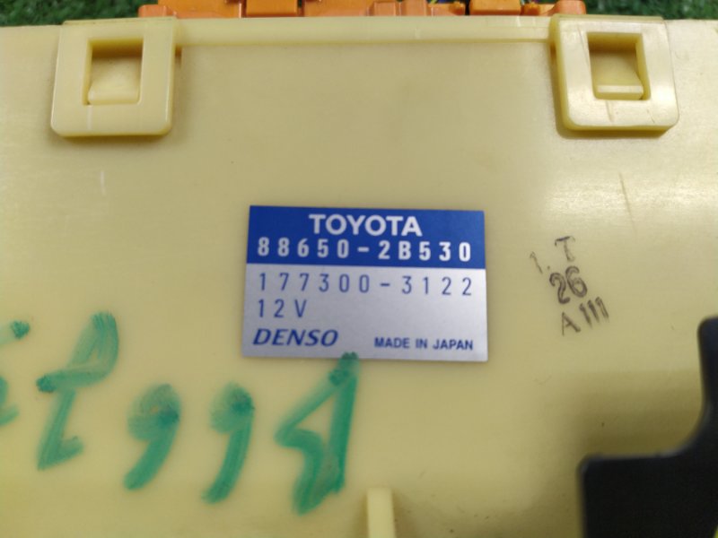 Блок управления климат-контролем Toyota Carina AT212 5AFE 1998 (б/у) Блок управления климат-контролем Toyota Carina AT212 5AFE 1998 (б/у)