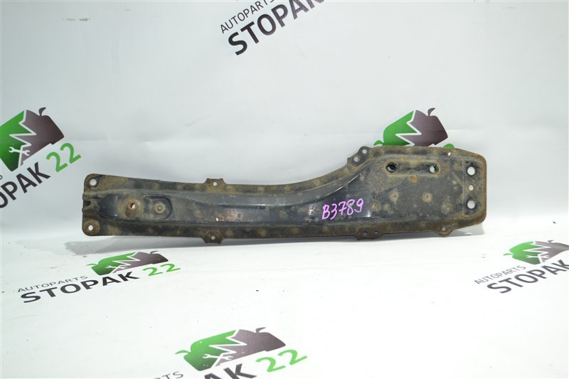 Балка продольная Toyota Corolla NZE121 1NZ 2004 передняя (б/у) Балка продольная Toyota Corolla NZE121 1NZ 2004 передняя (б/у)