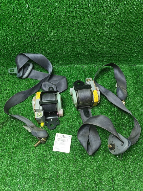 Ремень безопасности Toyota Ipsum SXM10 3SFE 1999 передний (б/у)