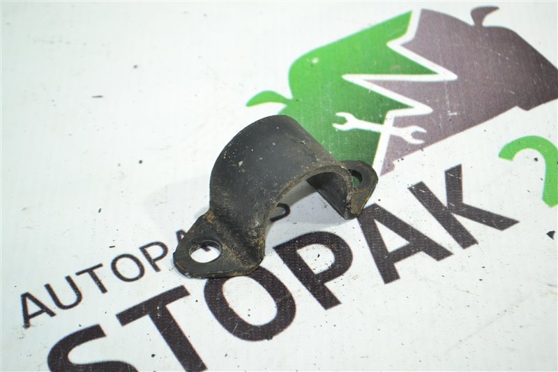 Крепление стабилизатора Toyota Fielder NZE124 1NZ-FE 2005 переднее (б/у) Крепление стабилизатора Toyota Fielder NZE124 1NZ-FE 2005 переднее (б/у)