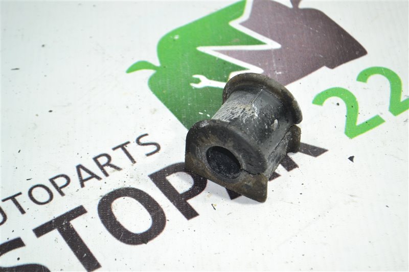 Втулка стабилизатора Toyota Fielder NZE124 1NZ-FE 2005 передняя (б/у) Втулка стабилизатора Toyota Fielder NZE124 1NZ-FE 2005 передняя (б/у)