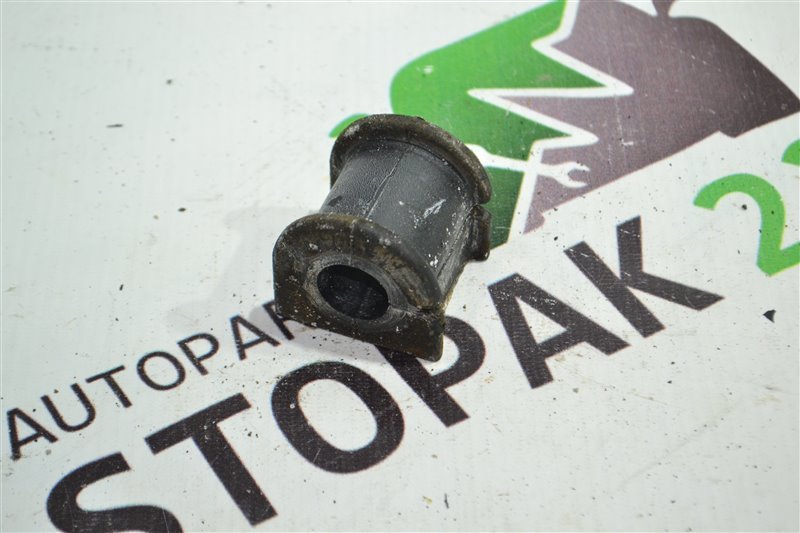 Втулка стабилизатора Toyota Fielder NZE121 2003 передняя (б/у)