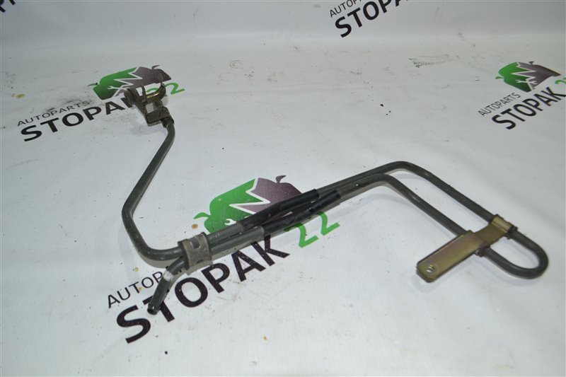 Трубка гидроусилителя Toyota Fielder NZE124 1NZ-FE 2005 (б/у) Трубка гидроусилителя Toyota Fielder NZE124 1NZ-FE 2005 (б/у)