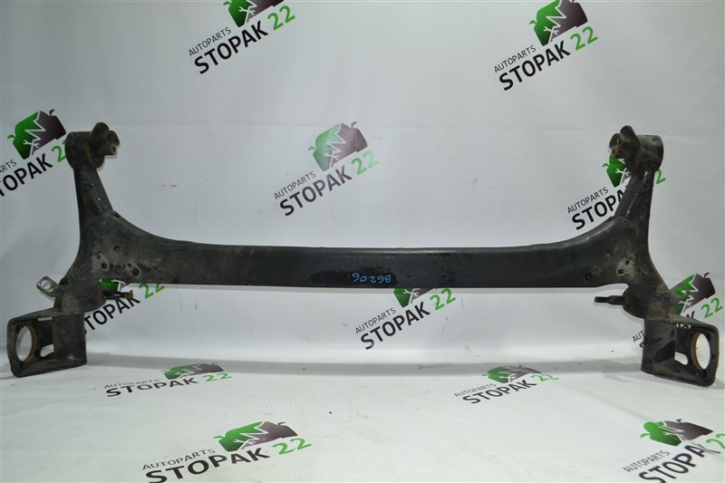 Балка Toyota Corolla NZE121 1NZ 2002 задняя (б/у) Балка Toyota Corolla NZE121 1NZ 2002 задняя (б/у)