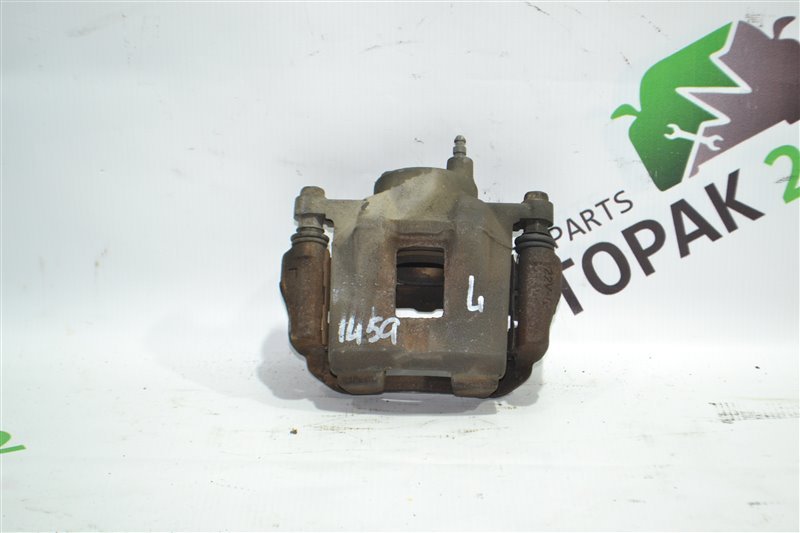 Суппорт Toyota Fielder NZE121 2003 передний левый (б/у) Суппорт Toyota Fielder NZE121 2003 передний левый (б/у)