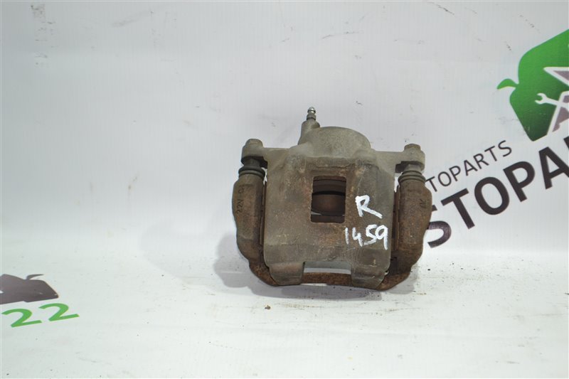 Суппорт Toyota Fielder ZZE122 2002 передний правый (б/у) Суппорт Toyota Fielder ZZE122 2002 передний правый (б/у)