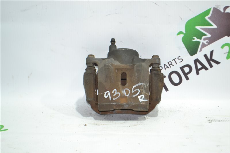 Суппорт Toyota Fielder ZZE122 2002 передний правый (б/у) Суппорт Toyota Fielder ZZE122 2002 передний правый (б/у)