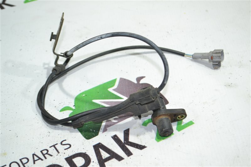Датчик abs Toyota Corolla NZE121 1NZ 2004 передний левый (б/у) Датчик abs Toyota Corolla NZE121 1NZ 2004 передний левый (б/у)