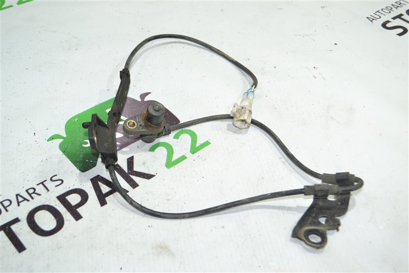 Датчик abs Toyota Corolla NZE121 1NZ 2004 передний правый (б/у) Датчик abs Toyota Corolla NZE121 1NZ 2004 передний правый (б/у)