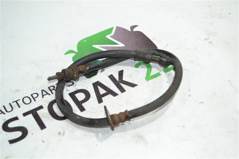 Шланг тормозной Toyota Fielder ZZE122 2002 передний (б/у) Шланг тормозной Toyota Fielder ZZE122 2002 передний (б/у)