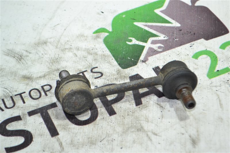 Стойка стабилизатора Toyota Fielder NZE124 1NZ-FE 2005 задняя (б/у) Стойка стабилизатора Toyota Fielder NZE124 1NZ-FE 2005 задняя (б/у)