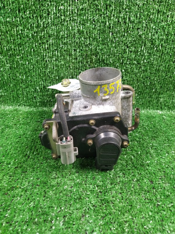 Дроссельная заслонка Toyota Vista Ardeo SV50 3S-FSE 1999 (б/у) Дроссельная заслонка Toyota Vista Ardeo SV50 3S-FSE 1999 (б/у)