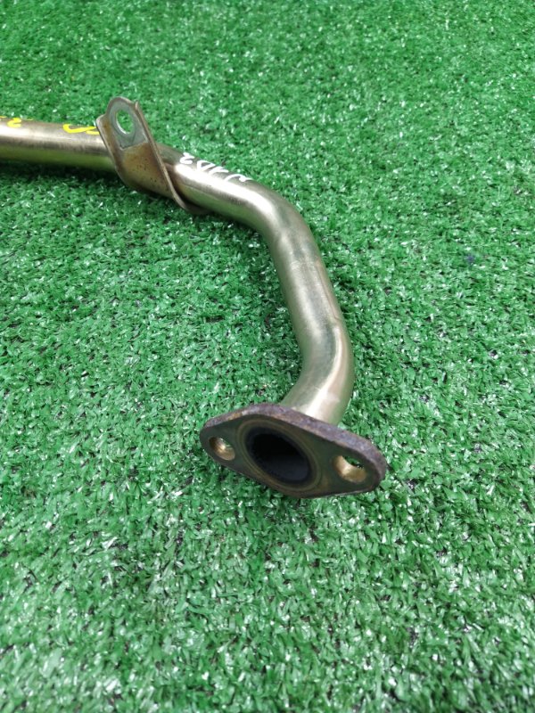 Трубка EGR Toyota Vista Ardeo SV50 3S-FSE 1999 (б/у) Трубка EGR Toyota Vista Ardeo SV50 3S-FSE 1999 (б/у)