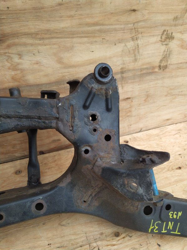 Балка поперечная задняя Nissan X-Trail TNT31 QR25 2008 (б/у) Балка поперечная задняя Nissan X-Trail TNT31 QR25 2008 (б/у)