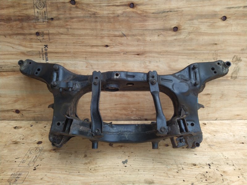 Балка поперечная задняя Nissan X-Trail TNT31 QR25 2008 (б/у) Балка поперечная задняя Nissan X-Trail TNT31 QR25 2008 (б/у)