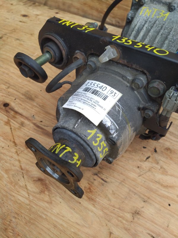 Редуктор Nissan X-Trail TNT31 QR25 2008 задний (б/у) Редуктор Nissan X-Trail TNT31 QR25 2008 задний (б/у)