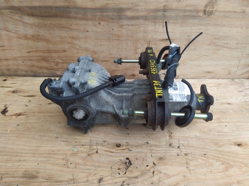 Редуктор Nissan X-Trail TNT31 QR25 2008 задний (б/у) Редуктор Nissan X-Trail TNT31 QR25 2008 задний (б/у)