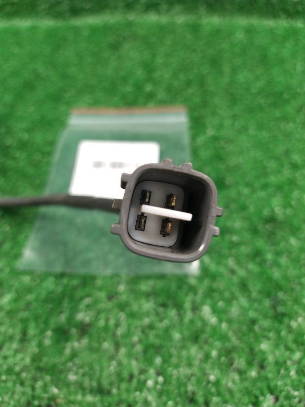 Датчик кислородный Toyota Vista Ardeo SV50 3S-FSE 1999 (б/у) Датчик кислородный Toyota Vista Ardeo SV50 3S-FSE 1999 (б/у)