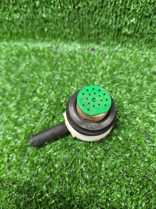 Клапан вентиляции топливного бака Toyota Wish ZGE21 3ZR-FAE 2009 (б/у) Клапан вентиляции топливного бака Toyota Wish ZGE21 3ZR-FAE 2009 (б/у)