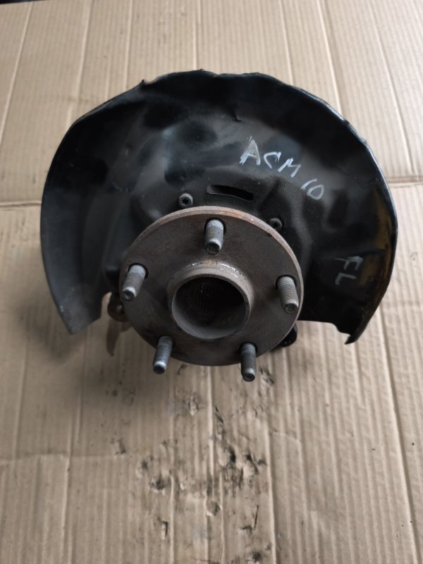 Ступица Toyota Gaia ACM10 1AZFSE передняя левая (б/у)