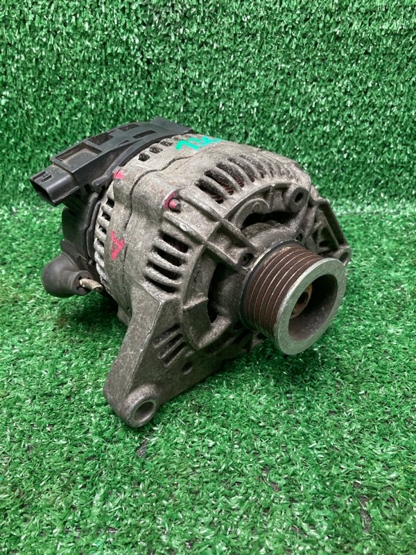 Генератор Nissan March K11 (б/у)