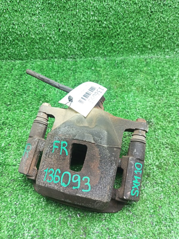 Суппорт Toyota Ipsum SXM10 3SFE передний правый (б/у)