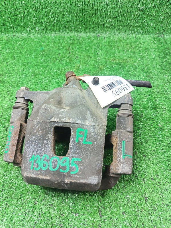 Суппорт Toyota Ipsum SXM10 3SFE передний левый (б/у)