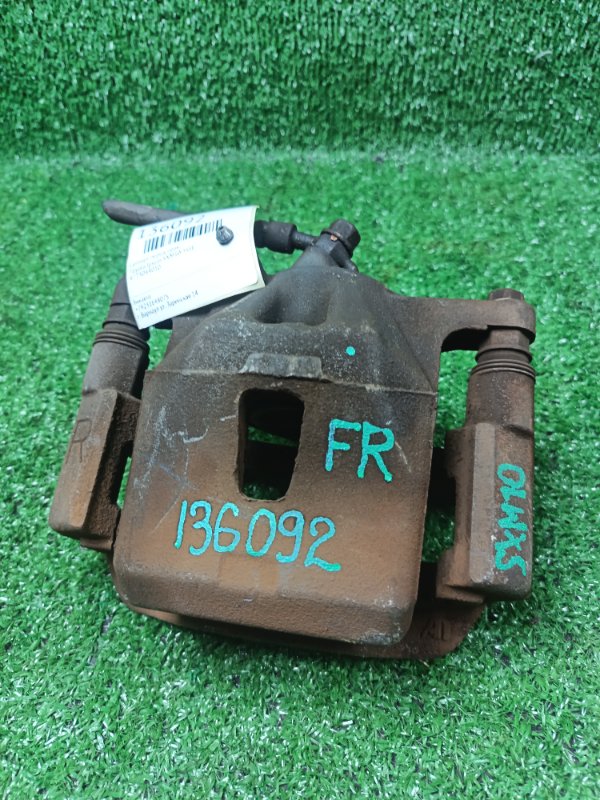 Суппорт Toyota Ipsum SXM10 3SFE передний правый (б/у)