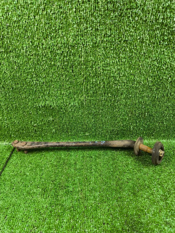 Тяга продольная Toyota Mark 2 GX81 передняя правая (б/у)