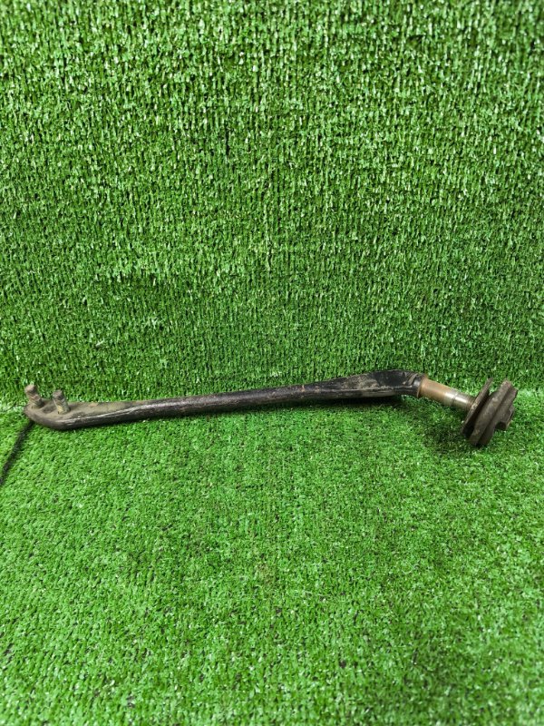 Тяга продольная Toyota Mark 2 GX81 передняя левая (б/у)