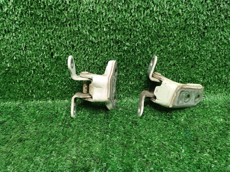 Петля двери Toyota Harrier GSU35 2GR-FE 2007 задняя левая (б/у)