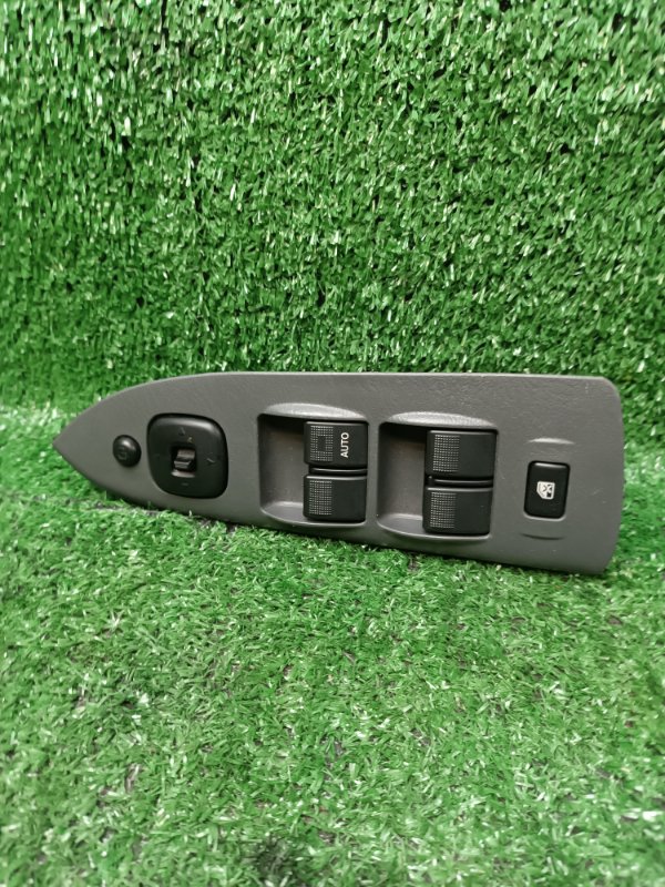 Блок управления стеклоподъемниками Mazda Familia S-Wagon BJ5W ZLDE 1998 передний правый (б/у)