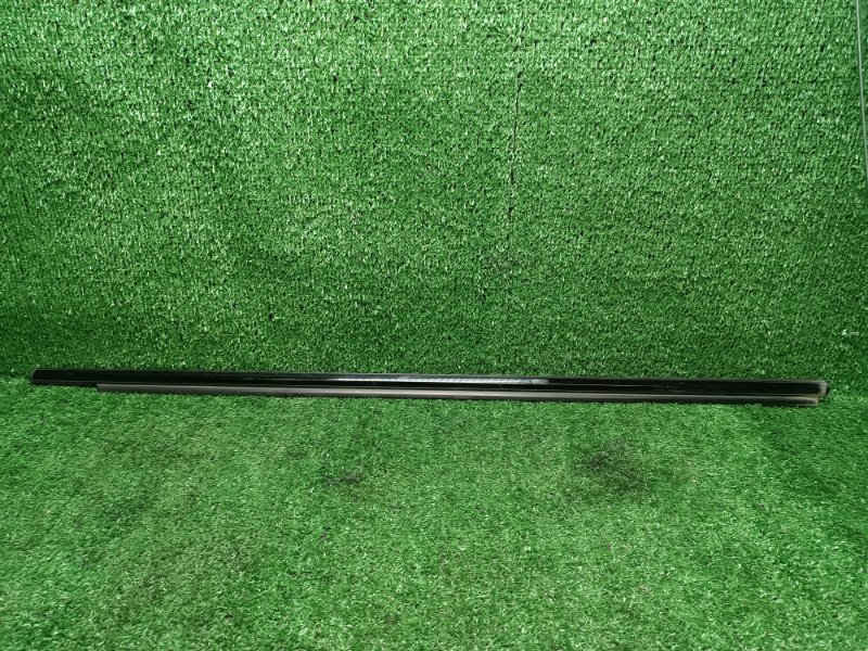 Молдинг стекла Toyota Harrier GSU35 2GR-FE 2007 передний левый (б/у)