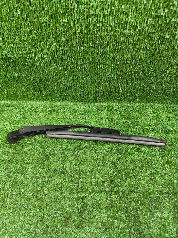 Дворник 5-й двери Toyota Caldina CT216 3CTE 1997 (б/у)