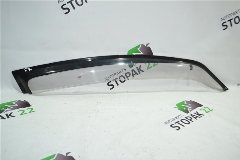 Ветровик Toyota Corolla Spacio NZE/ZZE121/122/124 1NZ/1ZZ 2000 передний правый (б/у)