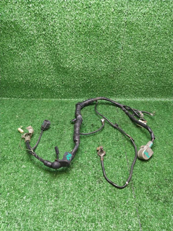 Клемма аккумулятора Mazda Premacy CP8W FP 2003 (б/у)