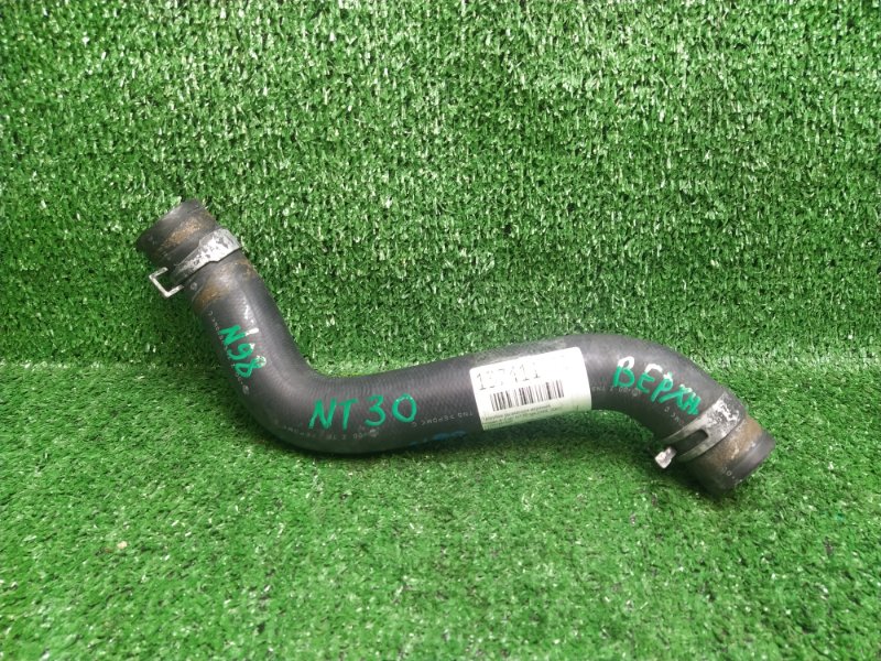 Патрубок радиатора верхний Nissan X-Trail NT30 QR20DE 2001 (б/у)